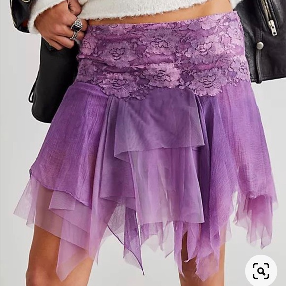 Free People Dresses & Skirts - FREE PEOPLE x BRENDA KNIGHT FAIRY CHIFFON MINI SKIRT